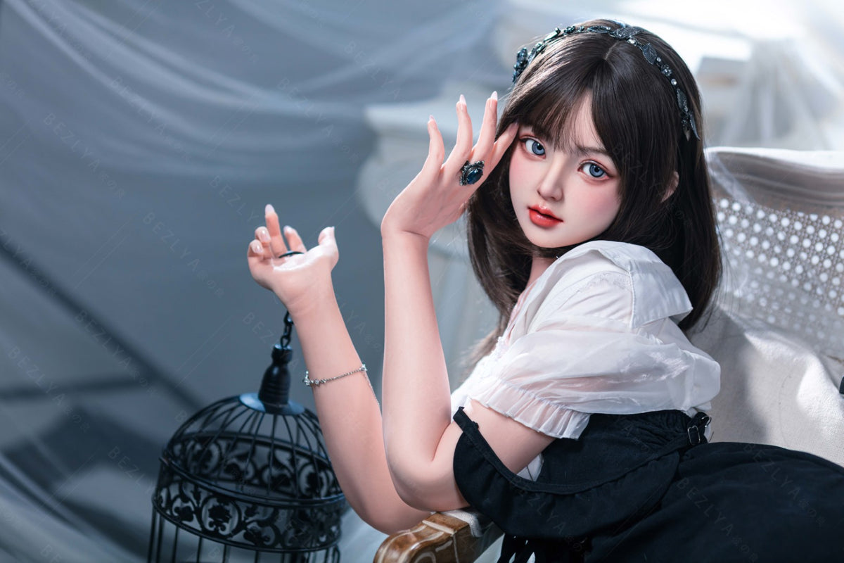 Κούκλα σεξ Convallaria (Bezlya Doll 155 cm Β κούπα 2,1 Σιλικόνη)