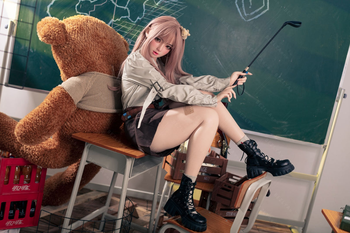 Κούκλα σεξ Convallaria (Bezlya Doll 155 cm Β κούπα 2,1 Σιλικόνη)