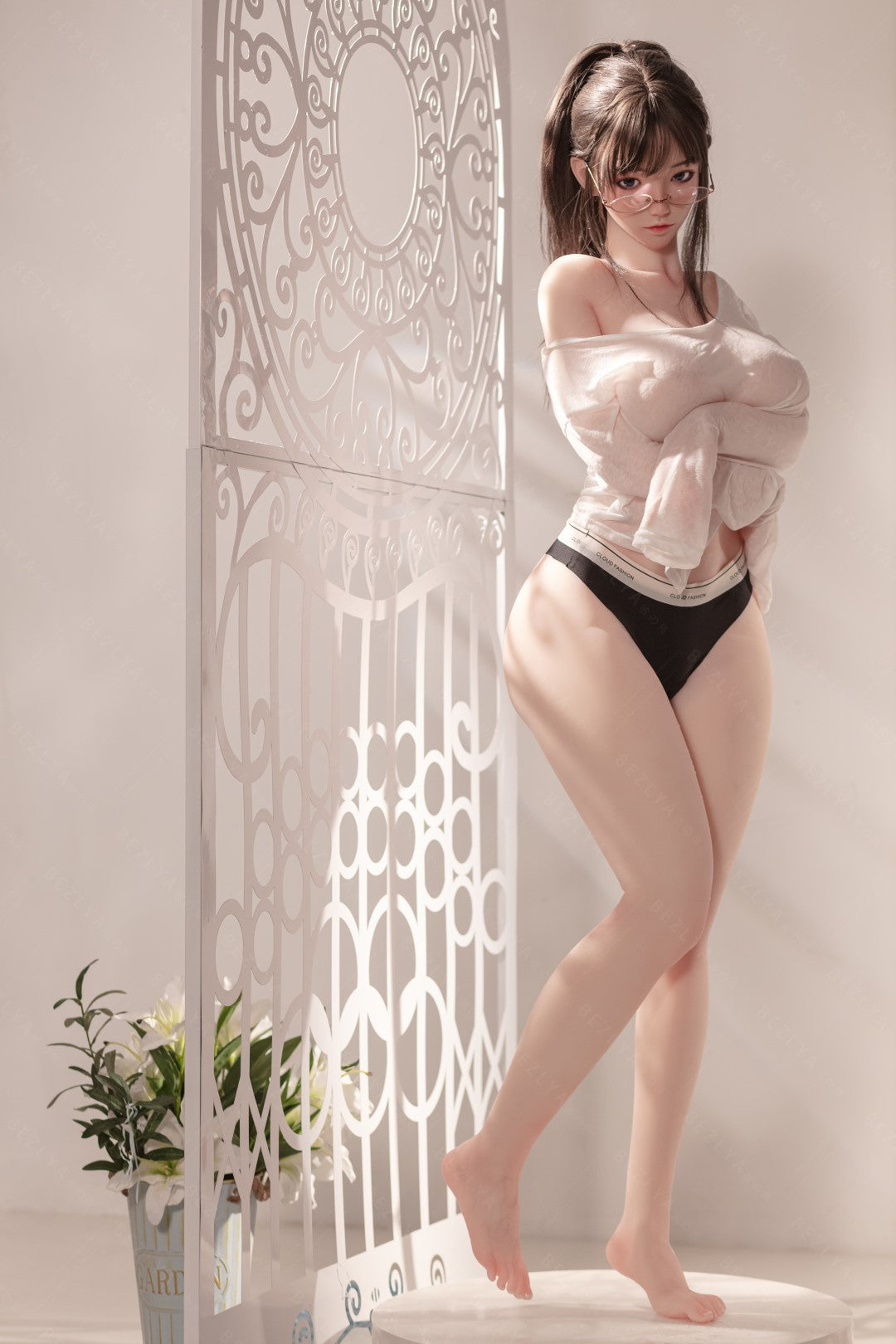 κούκλα σεξ Συρτενθέρα (Bezlya Doll φλιτζάνι 155 cm F 2,0 TPE+Σιλικόνη)