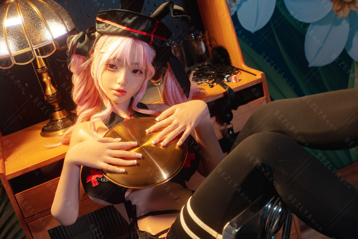 Μπλετίλα σεξ κούκλα (Bezlya Doll φλιτζάνι 157 cm F 2,2 CF σιλικόνη)