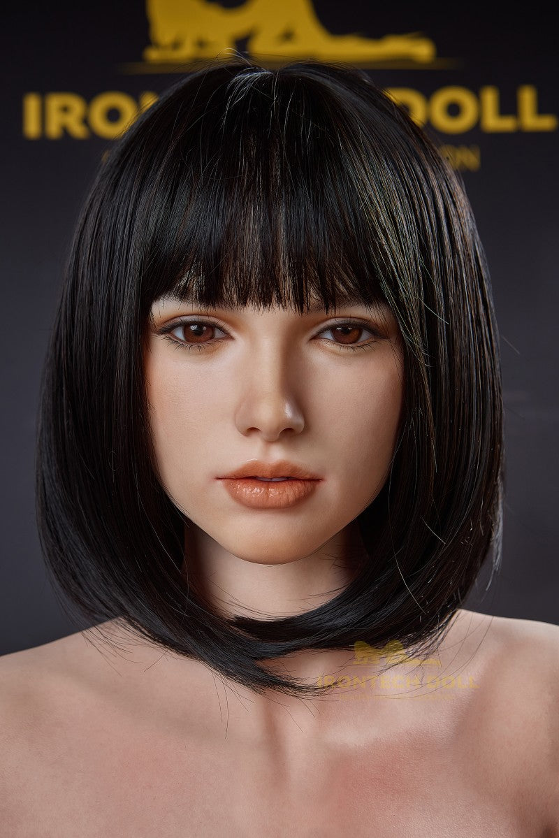 Molly Sex Doll (Irontech Doll Σιλικόνη 166cm C-Cup S44)