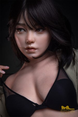Eileen Sex Doll (Irontech Doll 163cm B-Cup S40 σιλικόνη)