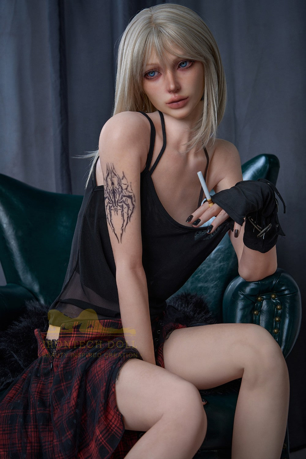 κούκλα σεξ Μπέιλι (Irontech Doll Σιλικόνη B-Cup B1 161cm)