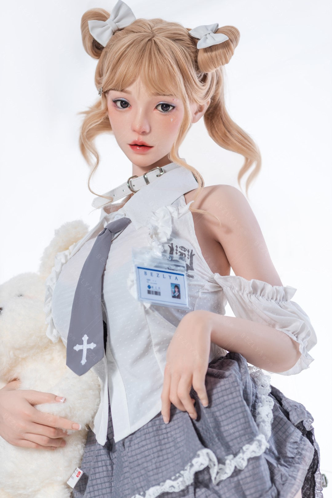 κούκλα σεξ Albizia (Bezlya Doll 155cm E-cup 2,2CF Σιλικόνη)