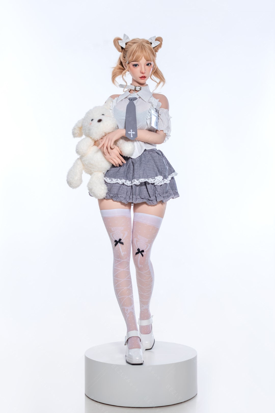 κούκλα σεξ Albizia (Bezlya Doll 155cm E-cup 2,2CF Σιλικόνη)