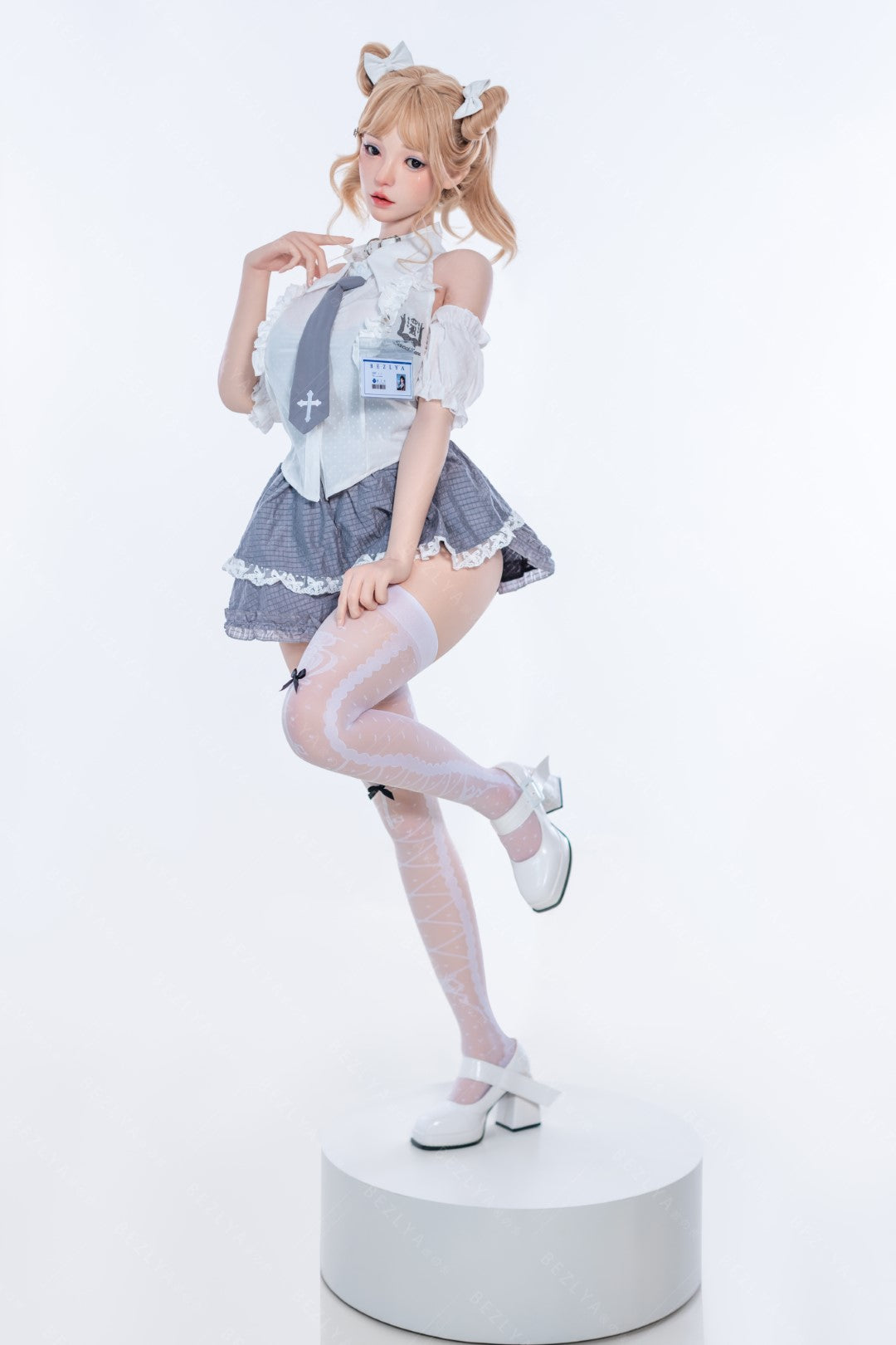 κούκλα σεξ Albizia (Bezlya Doll 155cm E-cup 2,2CF Σιλικόνη)