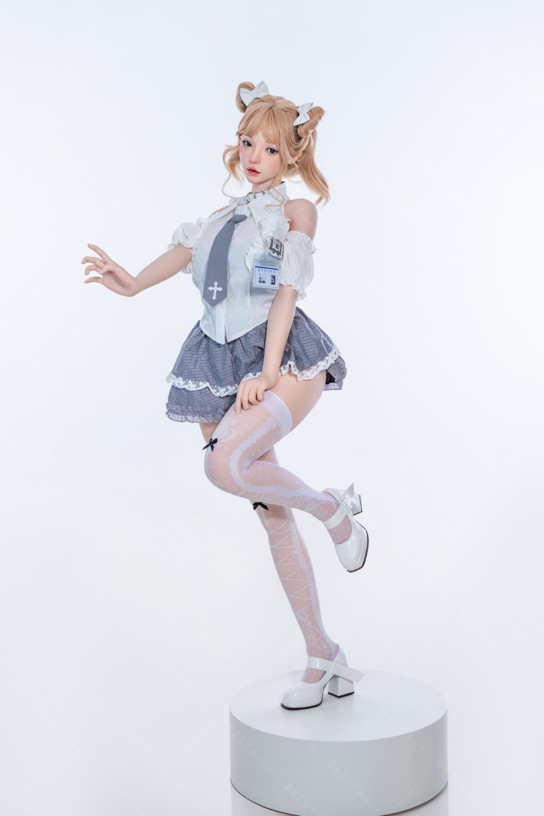 κούκλα σεξ Albizia (Bezlya Doll 155cm E-cup 2,2CF Σιλικόνη)