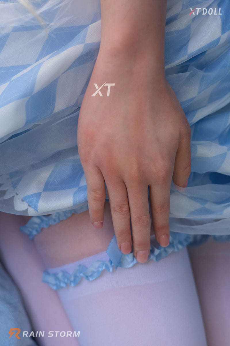 Emi Sex Doll (XT Doll Σιλικόνη 157 cm D-Cup #XT-B001-B)