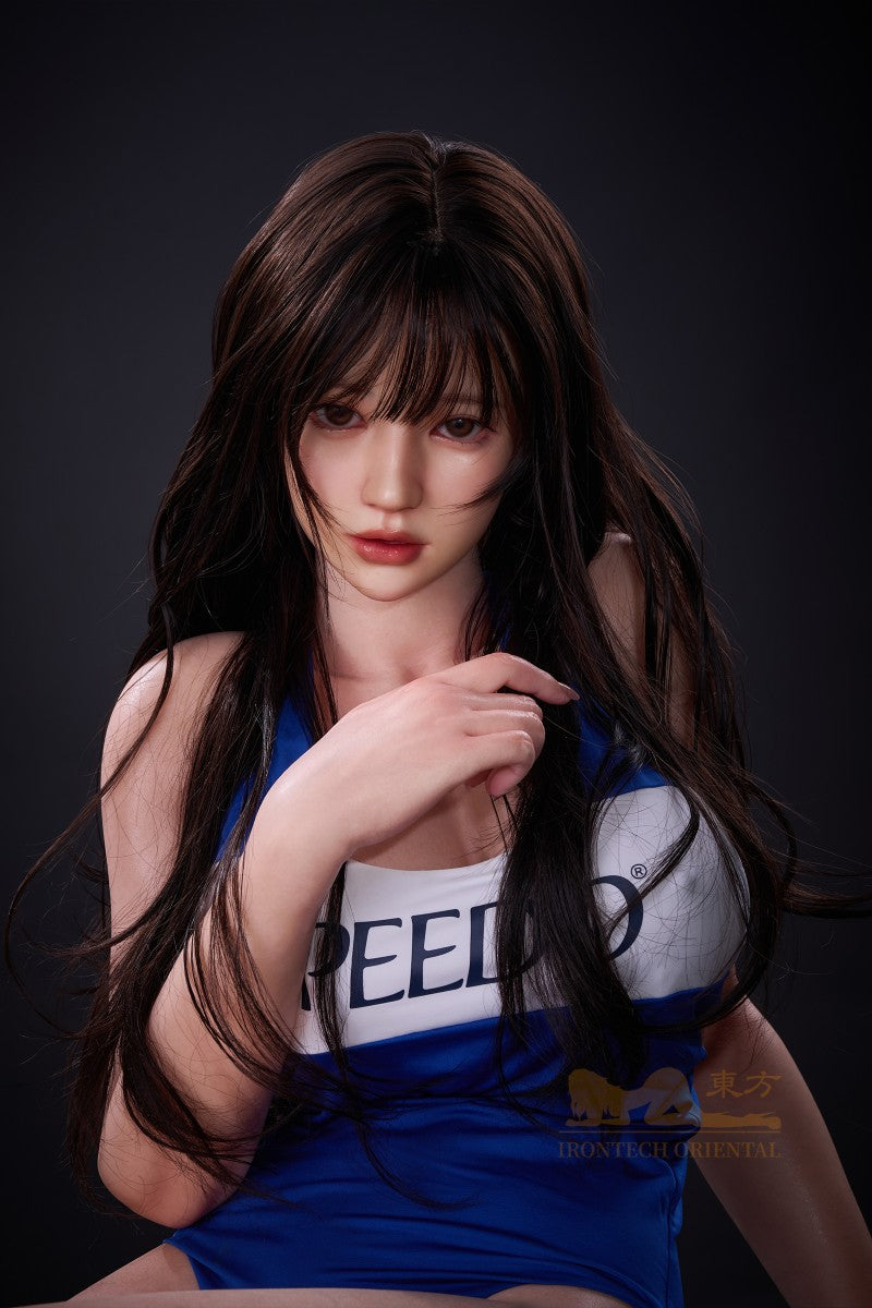 Evie Sexdocka (Irontech Doll 161cm F-Kupa T4 Silikon)