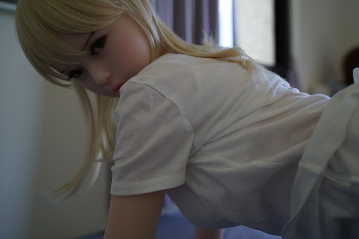 Phoebe Sex doll (Piper Doll 130cm D-cup silicone)