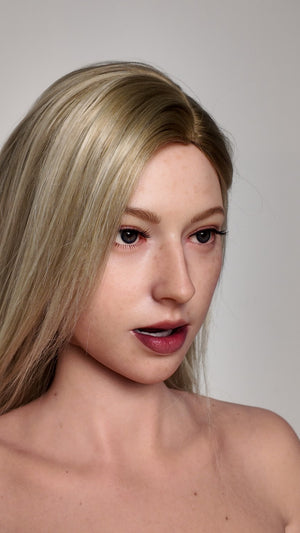 Evelina Sex Doll (Zelex 175cm E-Cup GE41-1 σιλικόνη)