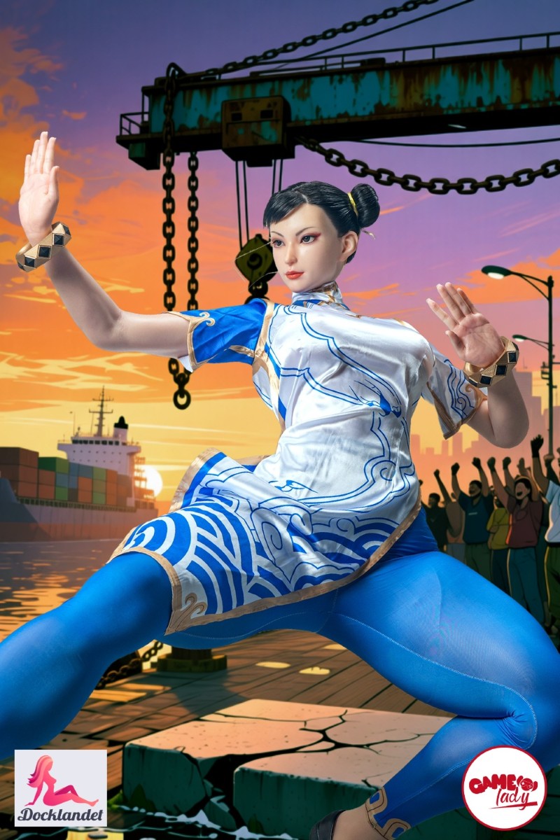 The Street Fighter sex doll “Chun Li” from Game Lady is an exclusive cosplay doll inspired by the legendary fighting game heroine. With authentic facial features, athletic thigh-focused body and carefully designed details, she captures the character&#39;s iconic look, while the flexible skeleton and realistic silicone material provide natural poses and a very lifelike feel.

The Chun Li sex doll is 169 cm tall and has a muscular body with large thighs and F-cup breasts. 