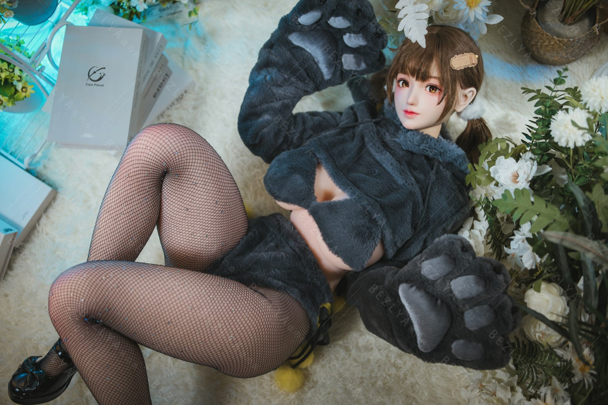 Παιονία σεξ κούκλα (Bezlya Doll φλιτζάνι 155 cm F 2,0 TPE+Σιλικόνη)