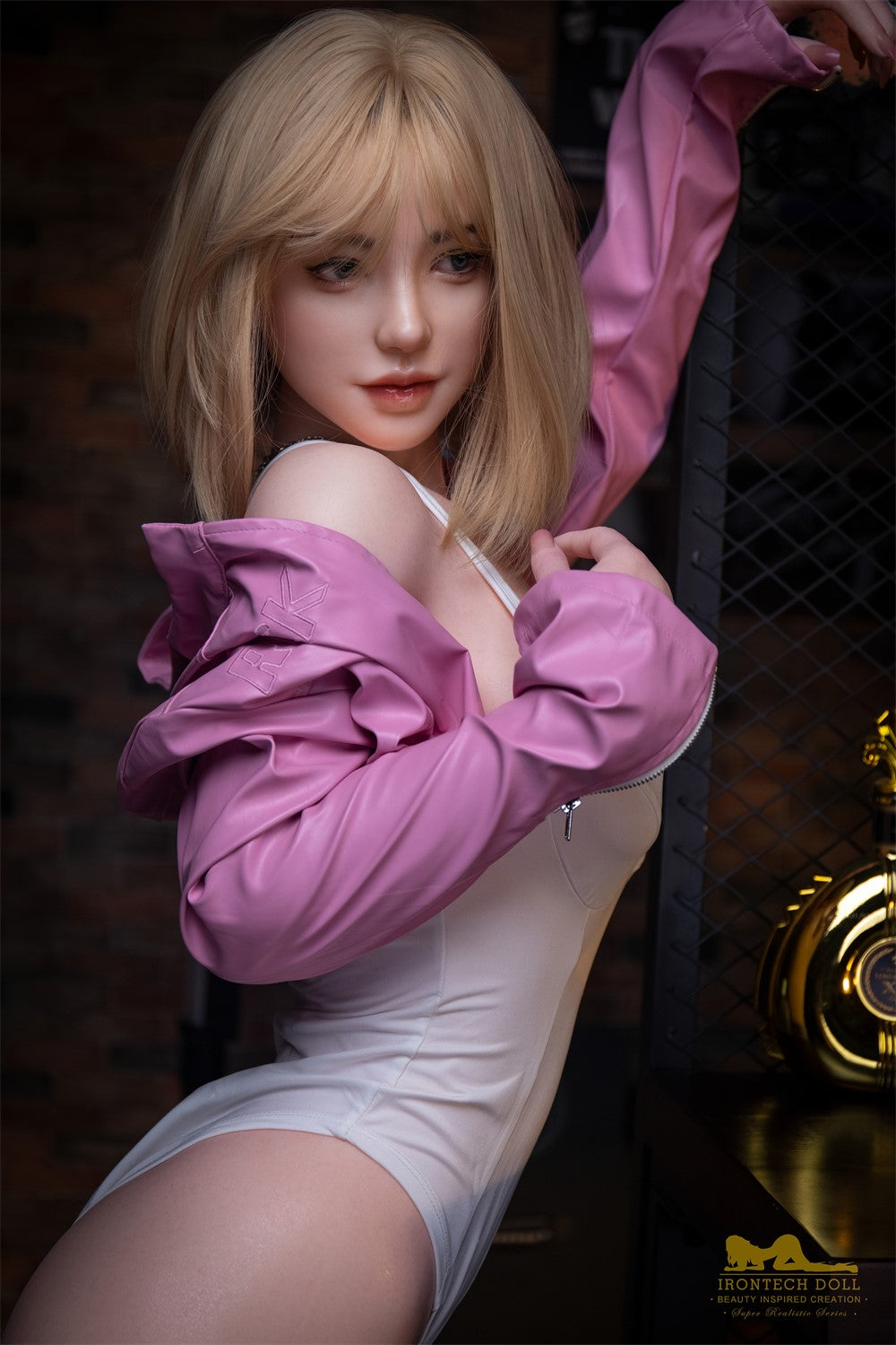 Layla Sex Doll (Irontech Doll Σιλικόνη 169cm C-cup S39) EXPRESS
