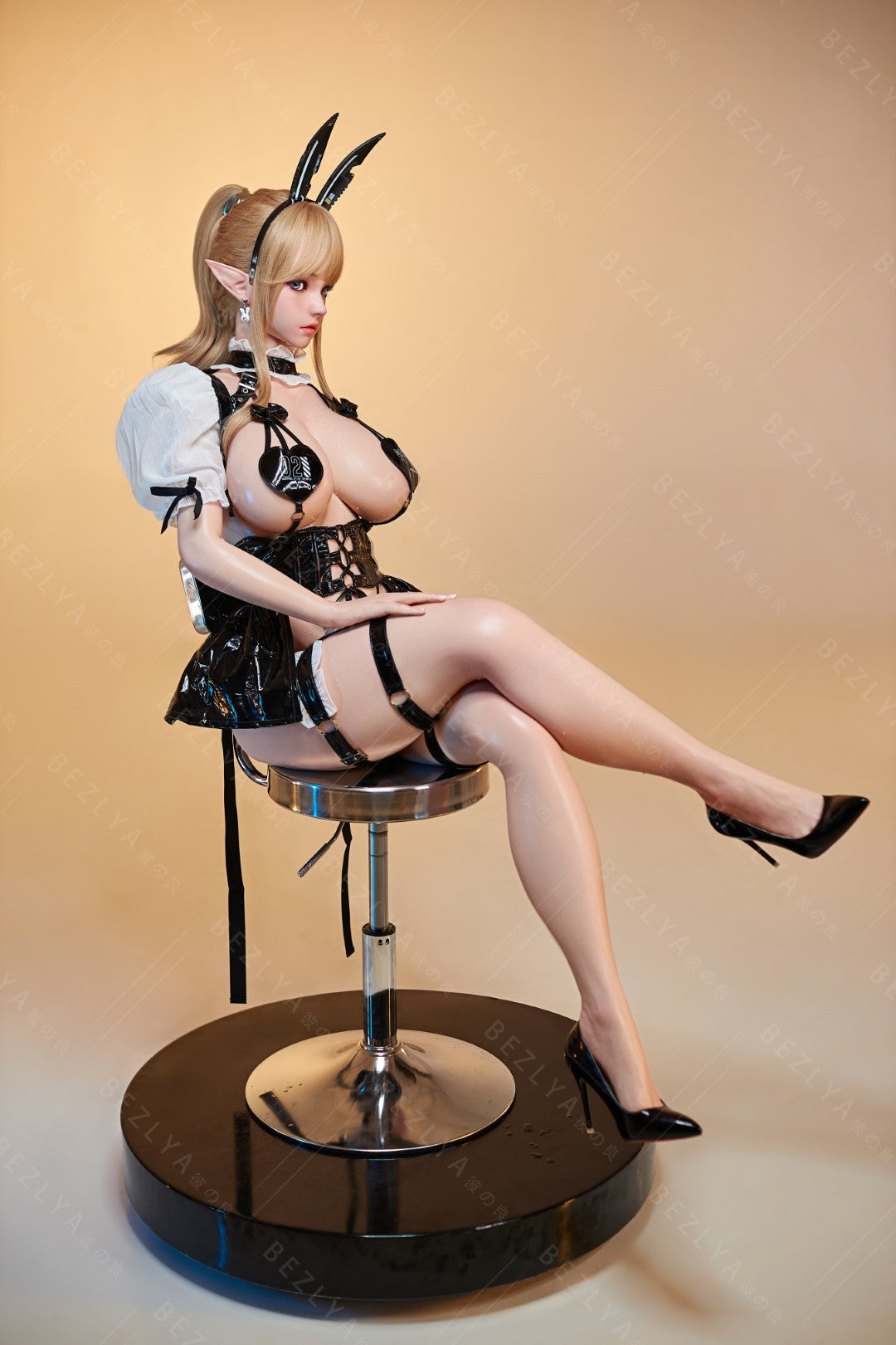 Κάλλα σεξ κούκλα (Bezlya Doll φλιτζάνι 157 cm F 2,2 CF σιλικόνη)