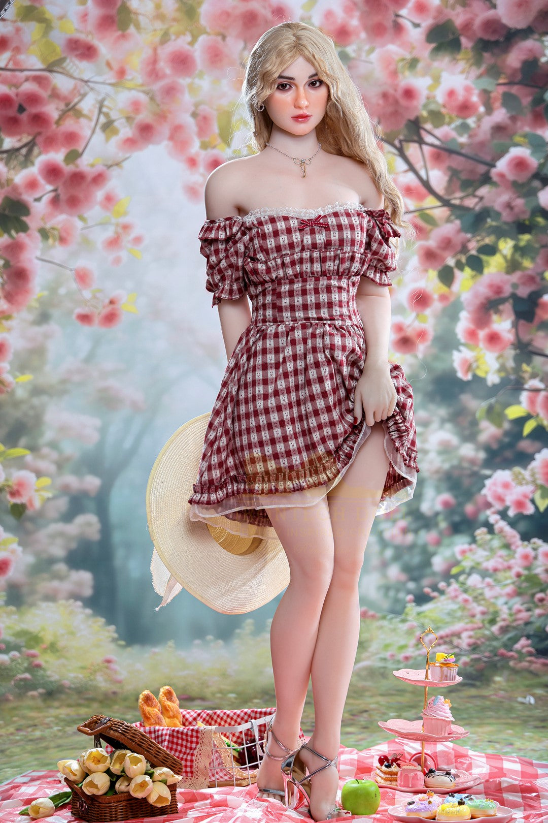 Tina κούκλα του σεξ (Irontech Doll 162cm A-Cup S45 TPE+Σιλικόνη)