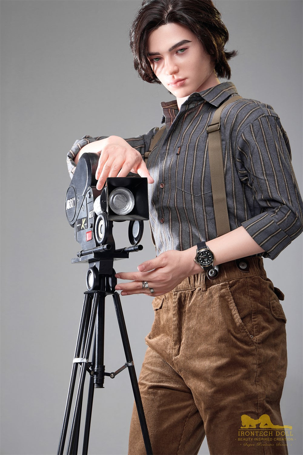 Η αρσενική σεξουαλική κούκλα του Luca (Irontech Doll 170cm M9 σιλικόνη)