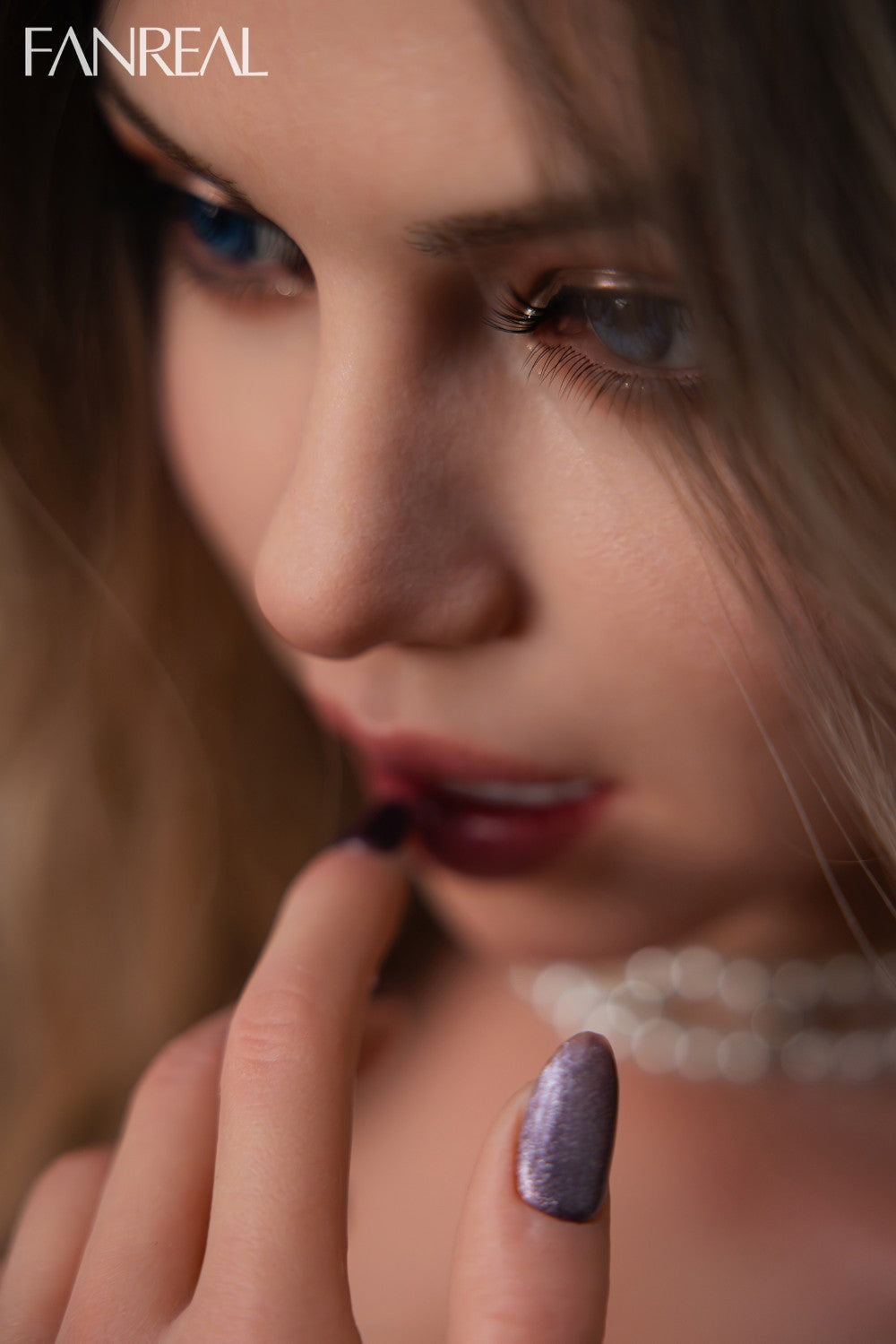 Carlee Torso Sex Doll (FanReal Doll Σιλικόνη G-cup 95cm)