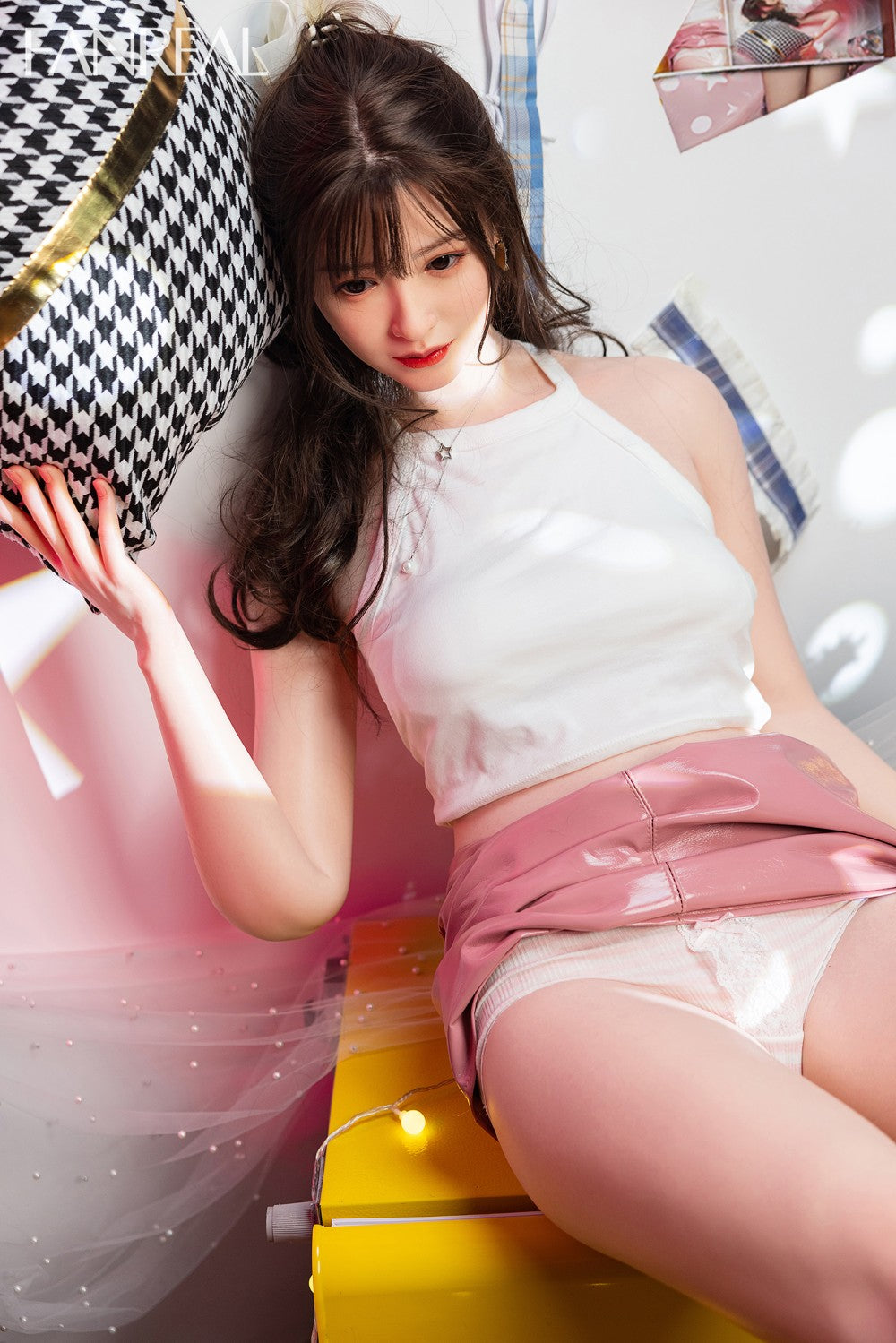 Josie Sex doll (FanReal Doll 163cm C-cup silicone)