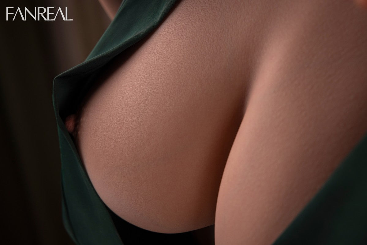 κούκλα σεξ Mirella (FanReal Doll φλιτζάνι 155 cm F RST σιλικόνη)