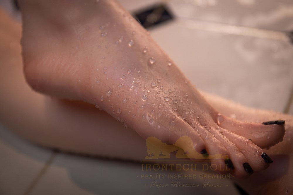 Μαρίγια σεξ κούκλα (Irontech Doll Σιλικόνη 162 cm B-Cup S37)