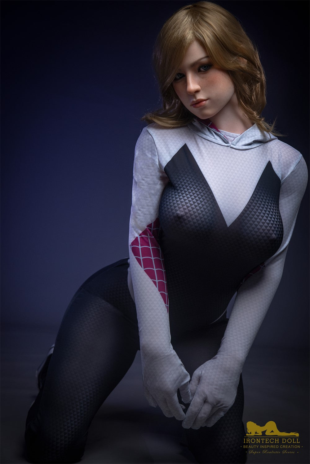 Gwen Sex Doll (Irontech Doll 167cm E-Cup S38 σιλικόνη)