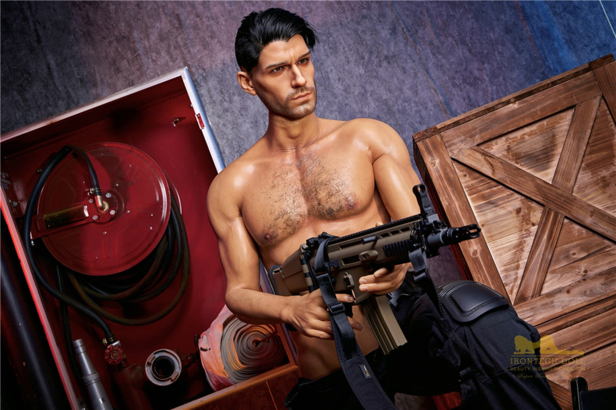 Η αρσενική σεξουαλική κούκλα του Thomas (Irontech Doll 176cm M5 σιλικόνη)