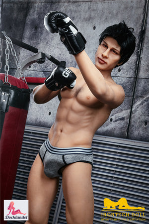 Η αρσενική σεξουαλική κούκλα του Charles (Irontech Doll 162cm #201 TPE)